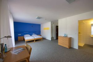 DZ_DuscheWC_mit-Balkon_St.-Georg